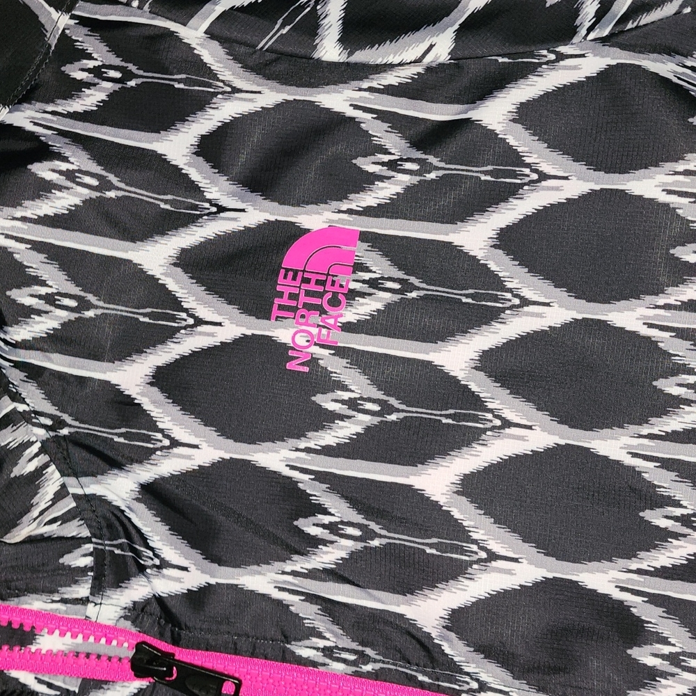 NorthFace Windbreaker Jacket - Picture 3 of 5